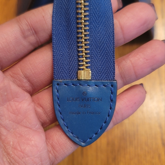 Louis Vuitton Toledo Cobalt Blue Epi Leather Sac Triangle Bag Purse Handbag - Picture 4 of 11